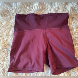 Women’s  Lululemon Shorts (10) $64